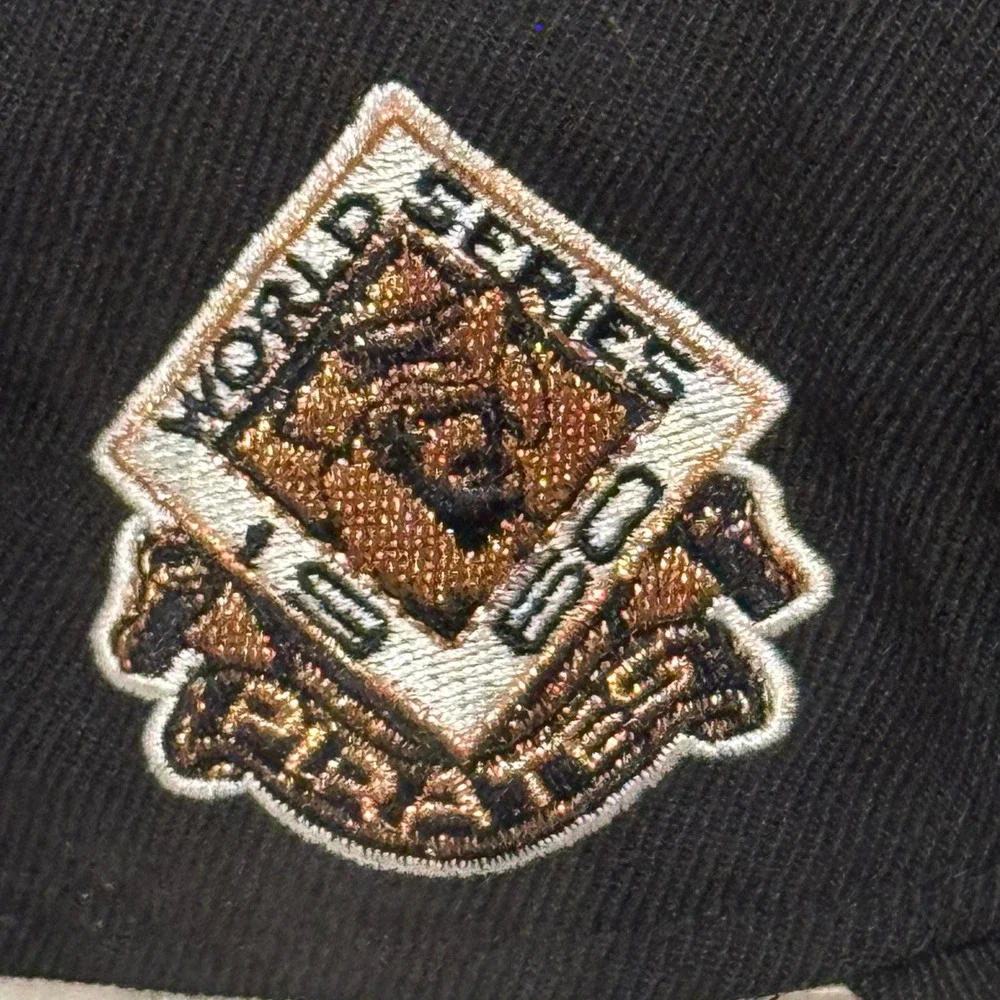 New Era Pittsburgh Pirates 1960 World Series Fitted Hat Black Mens 7 1/4 Good
